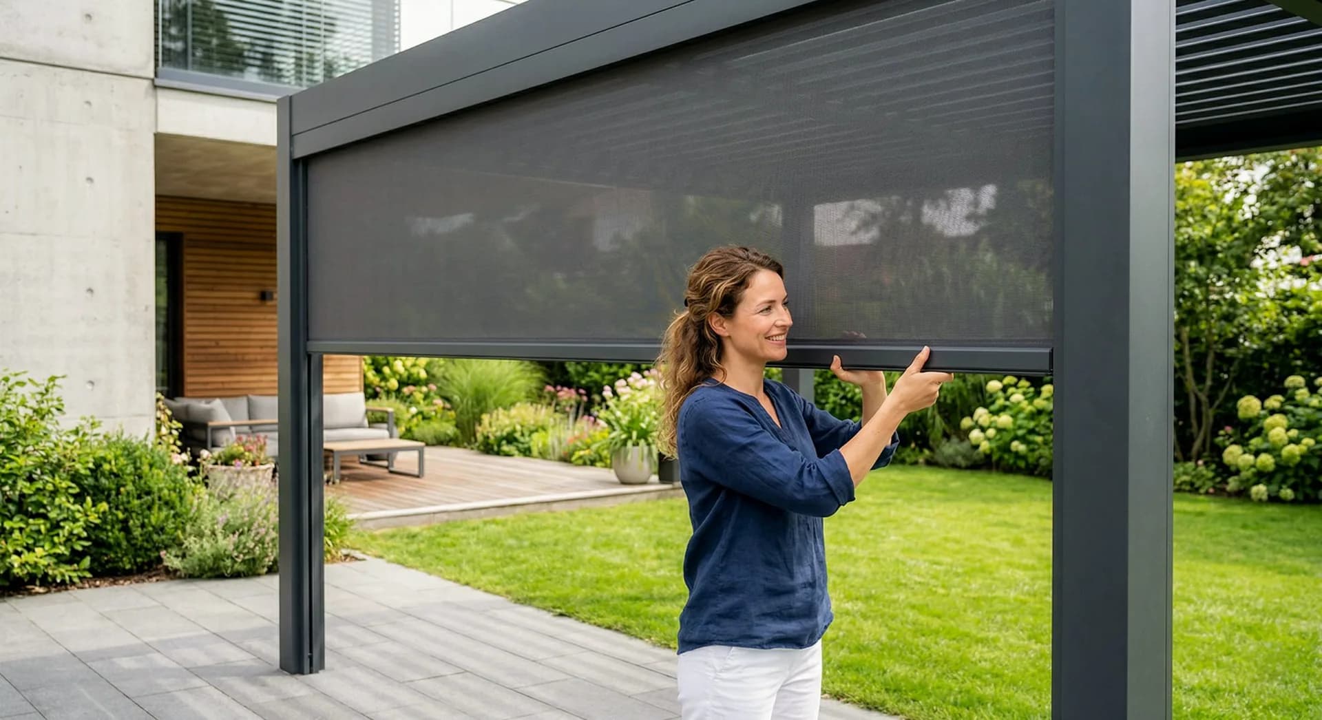 Luxa 100M Screen ZIP Format Mare